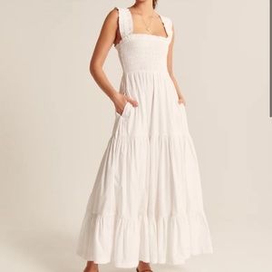 Abercrombie smocked bodice easy maxi dress